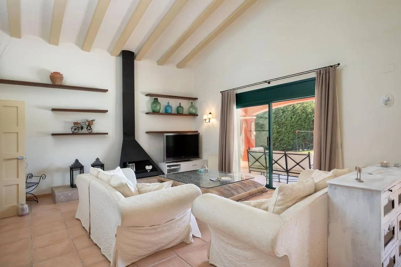 Flateli Peralada Villa