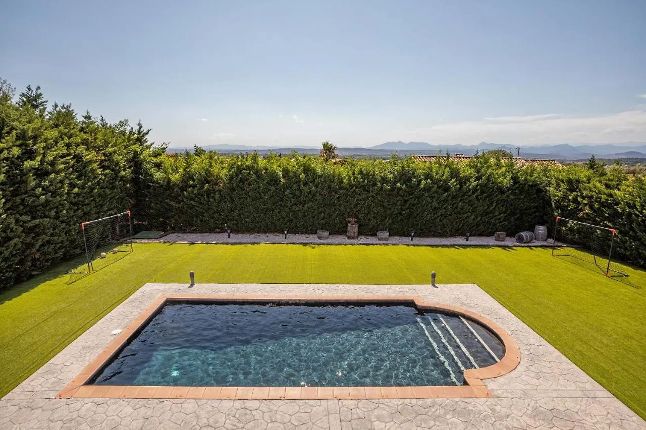Flateli Peralada Villa